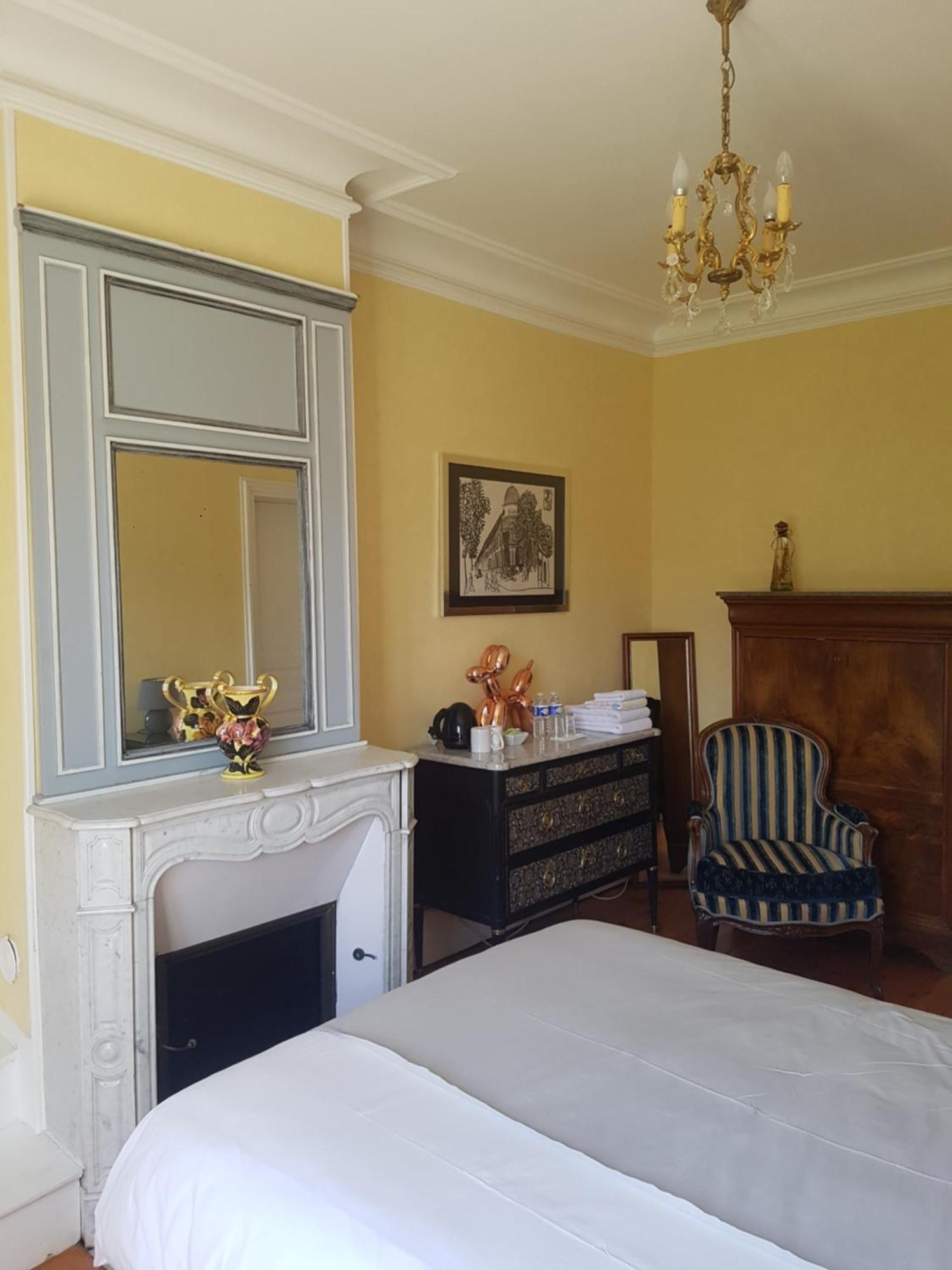 Le Clos Saint-Germain Rugles Dış mekan fotoğraf